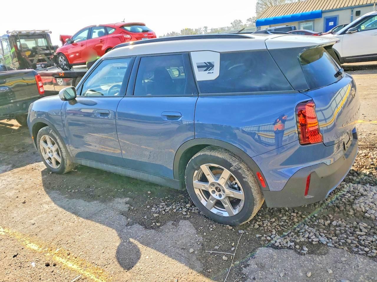 2026 Mini Cooper VIN WMZ23GA08T7U06000 photo 2