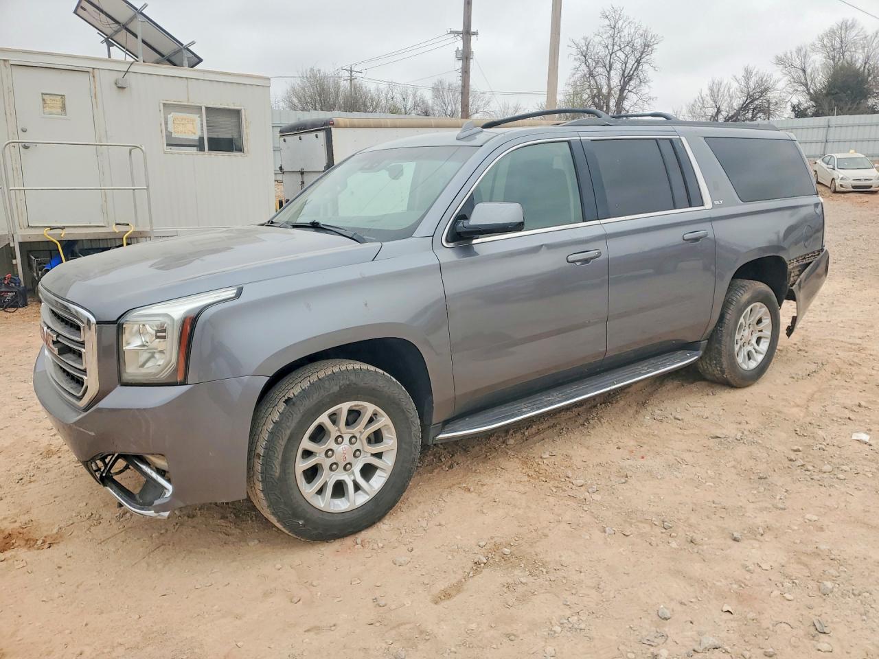 2019 GMC Yukon xl VIN 1GKS2GKC9KR246583 photo 1
