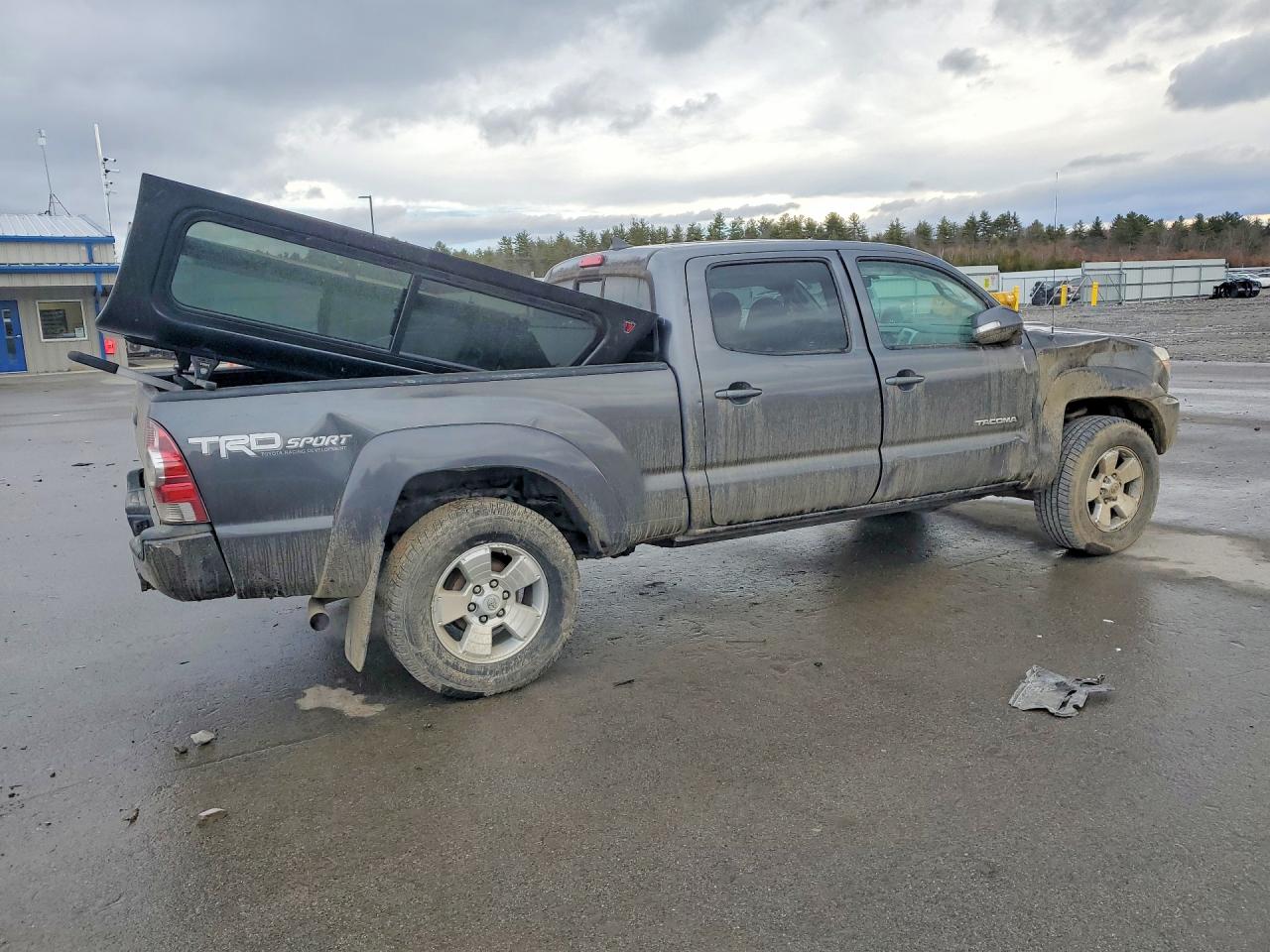 2014 Toyota Tacoma v6 VIN 3TMMU4FN7EM064234 photo 3