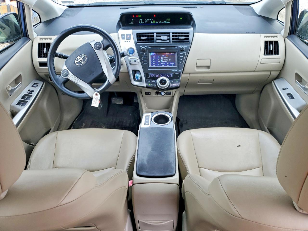 2013 Toyota Prius v VIN JTDZN3EU4D3189326 photo 8