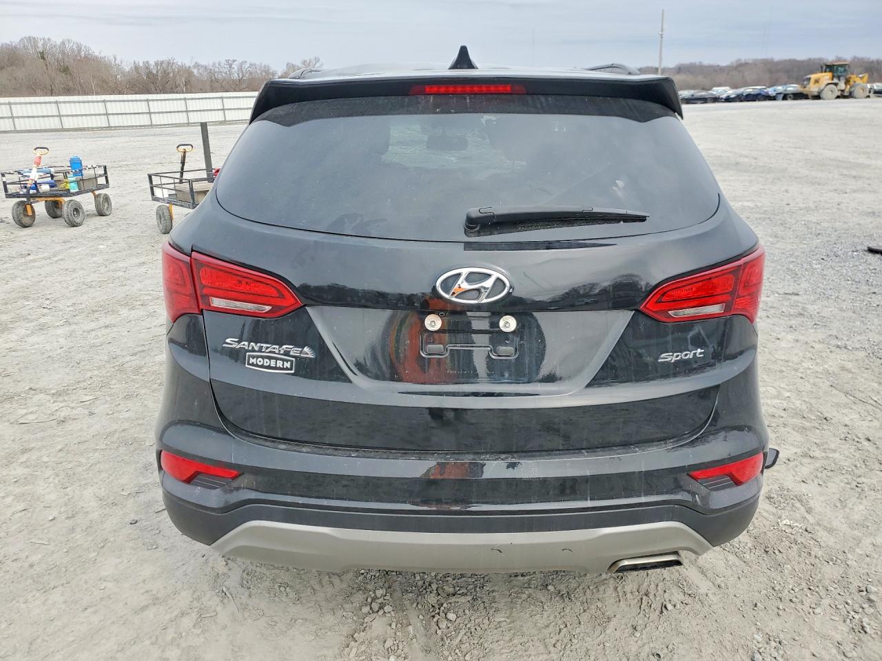 2017 Hyundai Santa fe sport VIN 5NMZU3LB8HH014749 photo 6