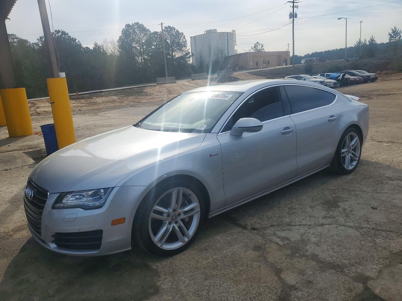 2014 AUDI A7 VIN WAUWGAFC8EN098425 photo 1