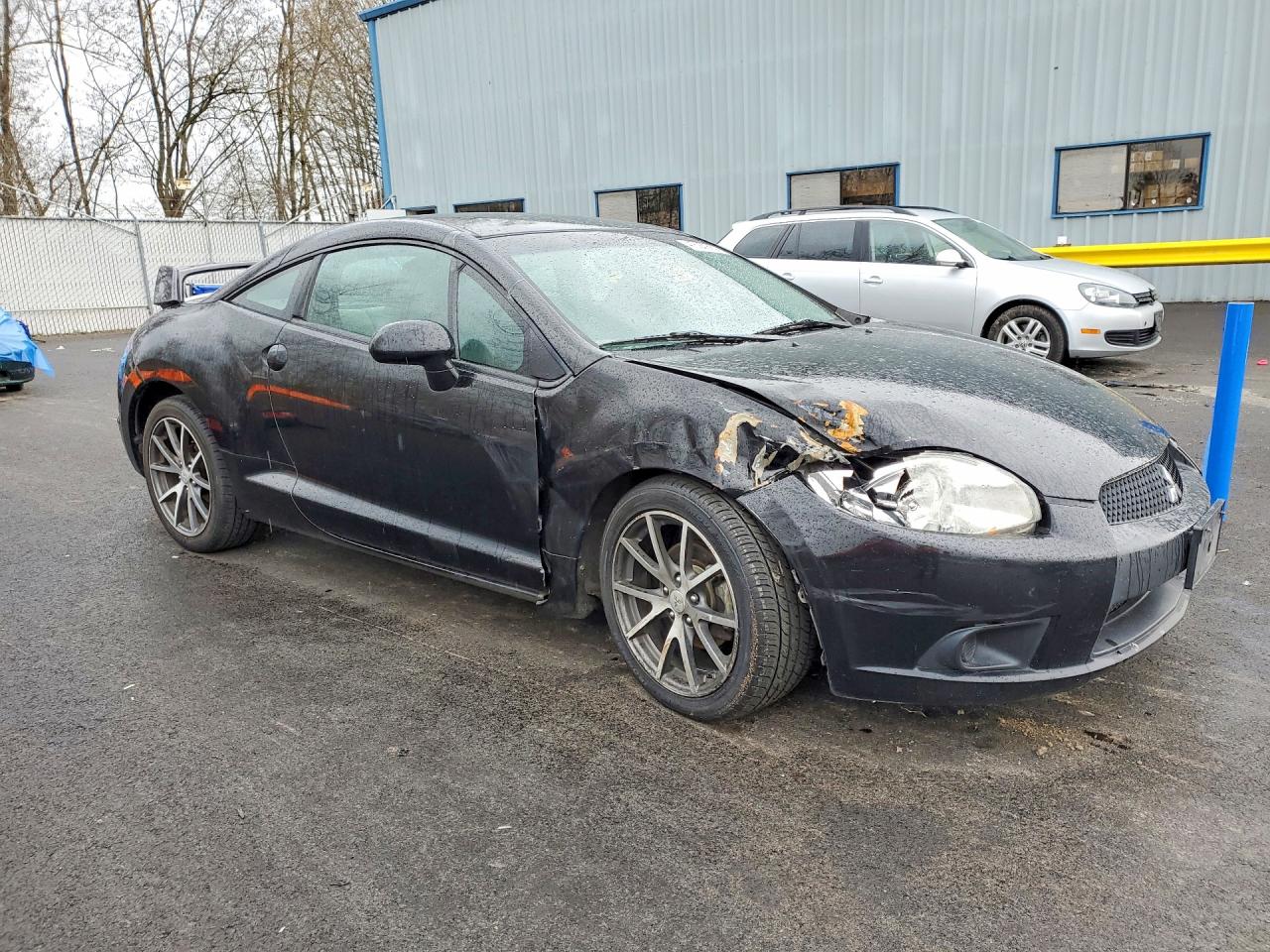 2011 Mitsubishi ECLIPSE VIN 4A31K5DF0BE013523 photo 4
