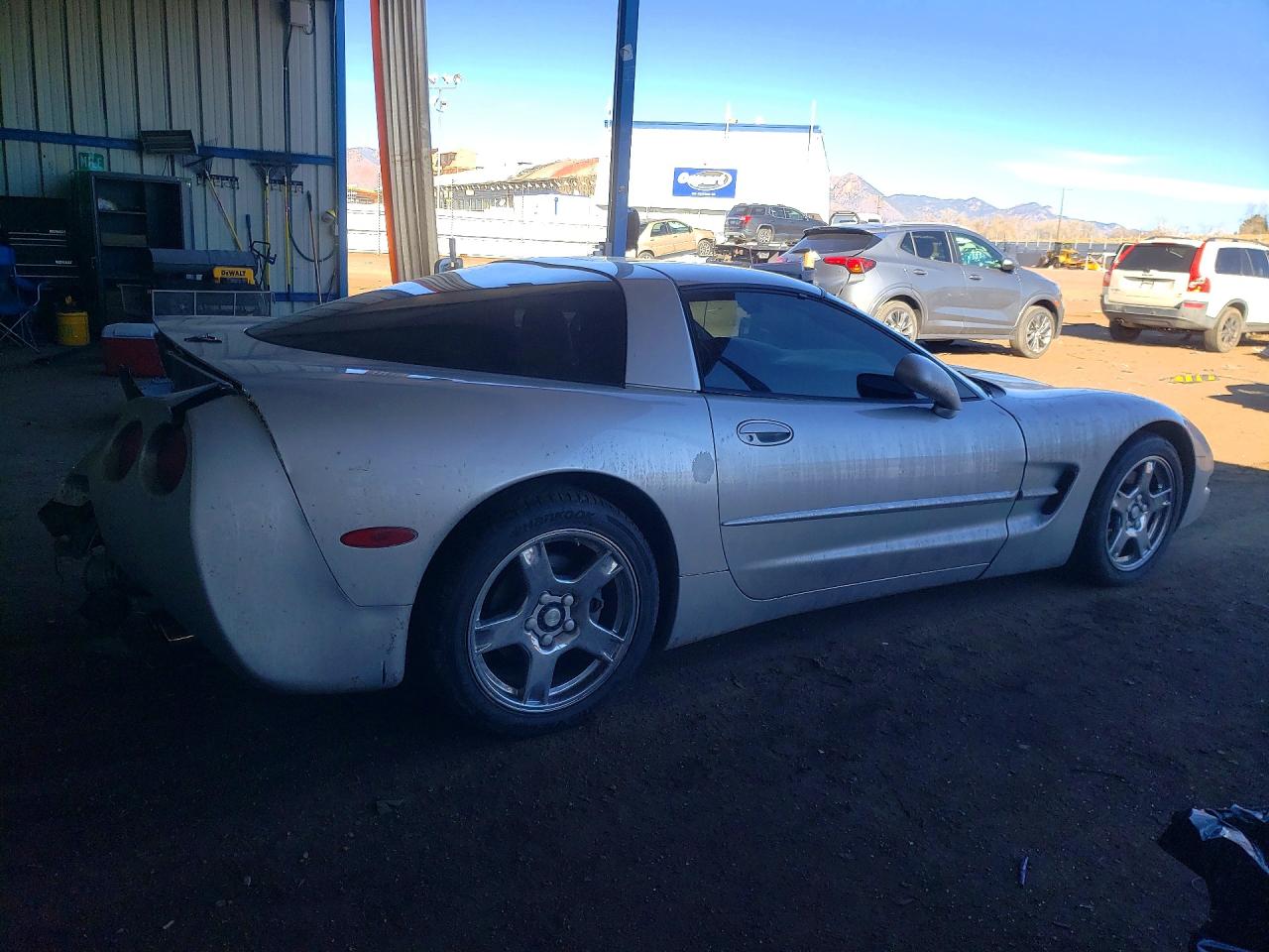 1998 CHEV Corvette VIN 1G1YY22GXW5102704 photo 3