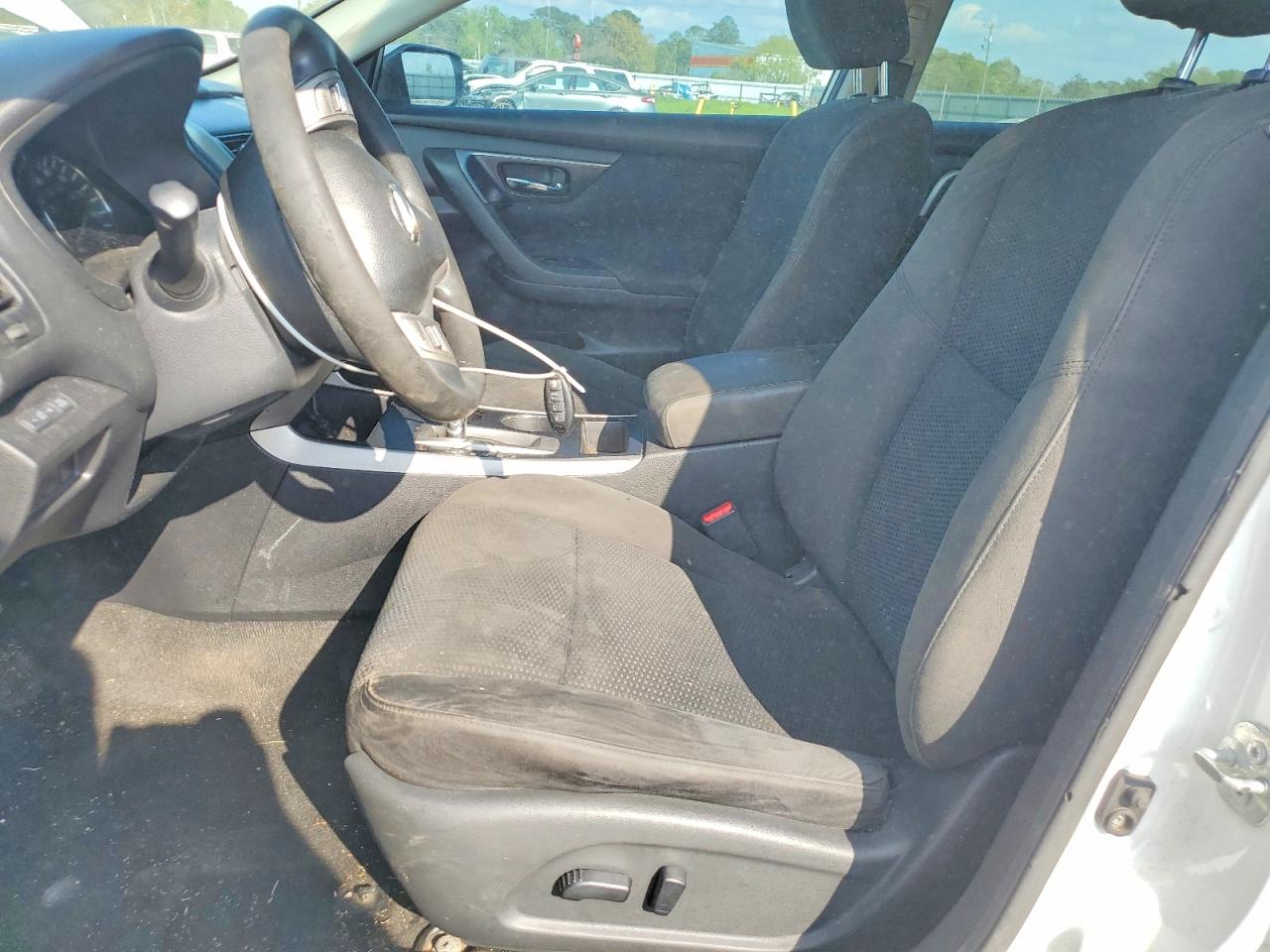 2015 NISS Altima VIN 1N4AL3AP3FN375021 photo 7