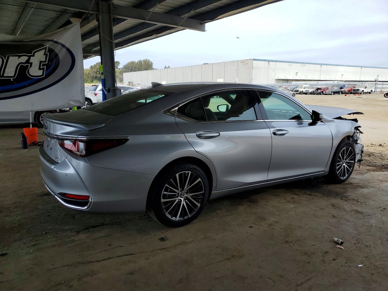 2025 Lexus Es300 VIN 58ADA1C13SU071203 photo 3