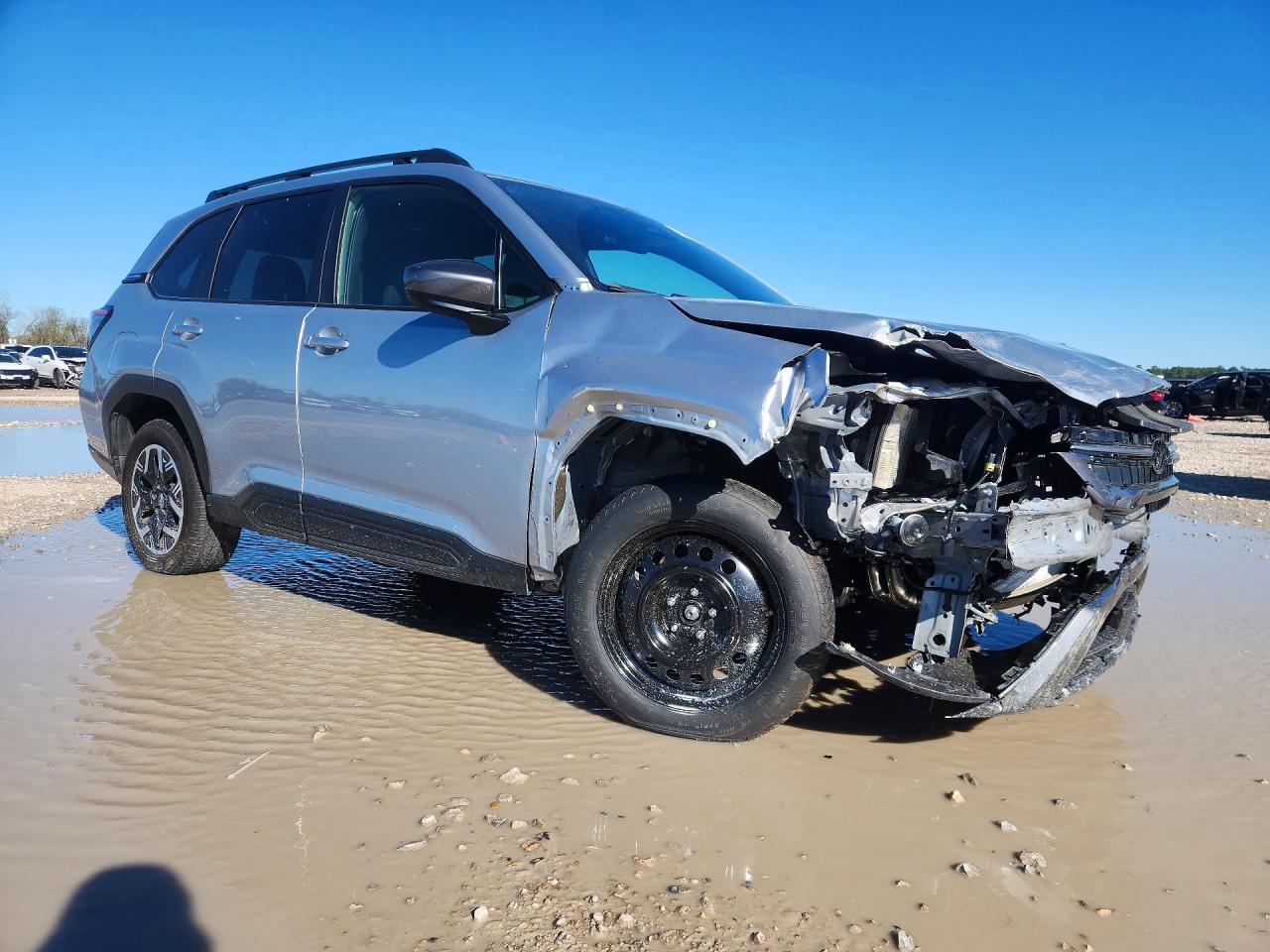 2025 Subaru Forester VIN JF2SLDDC4SH427456 photo 4