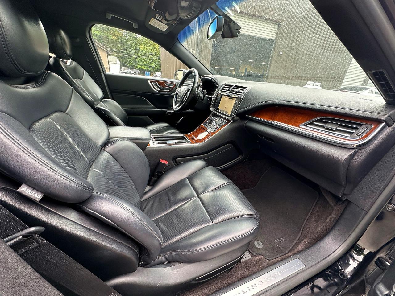 2018 Lincoln Continentl VIN 1LN6L9HK0J5602697 photo 5