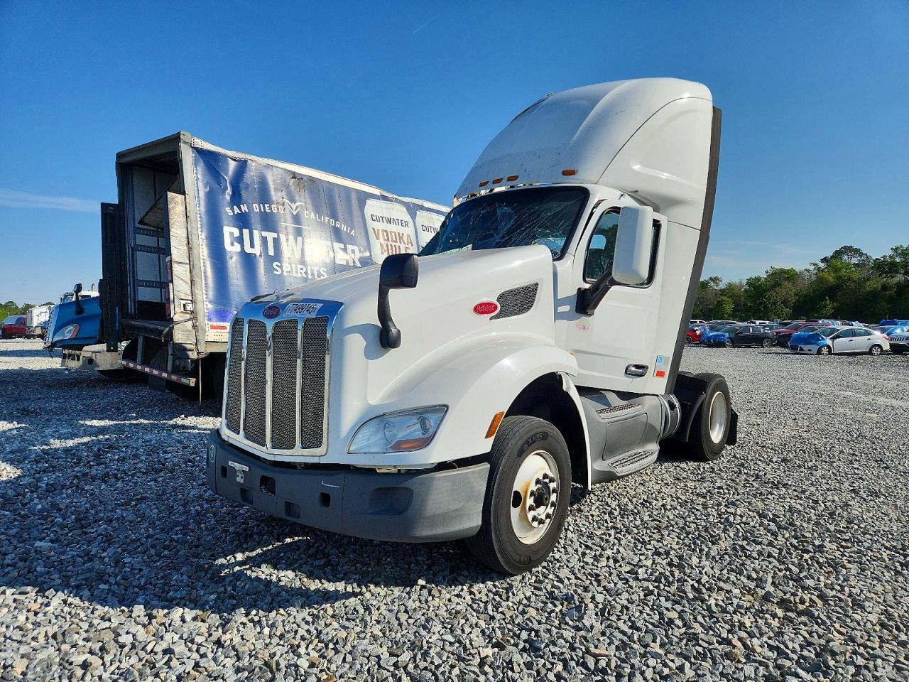 2019 PETERBILT All models VIN 1XPBA48X8KD600175 photo 2