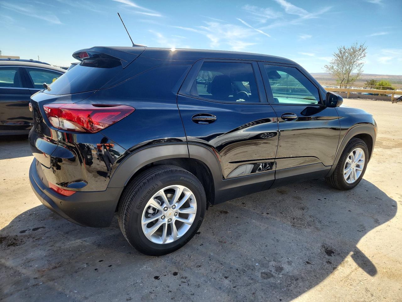 2025 Chevrolet Trailblaze VIN KL79MMSLXSB097299 photo 3