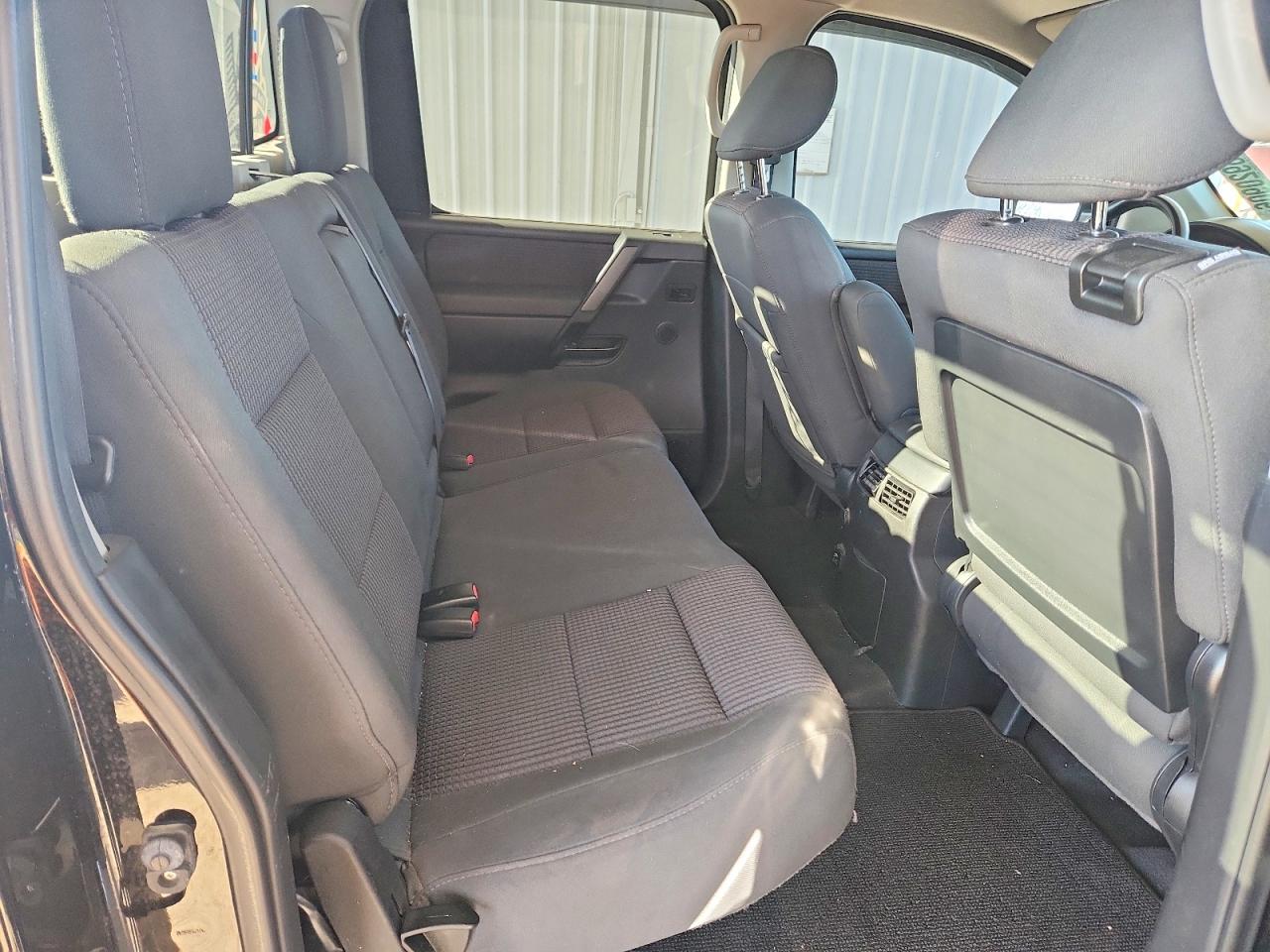2014 Nissan TITAN VIN 1N6AA0EC5EN514051 photo 10