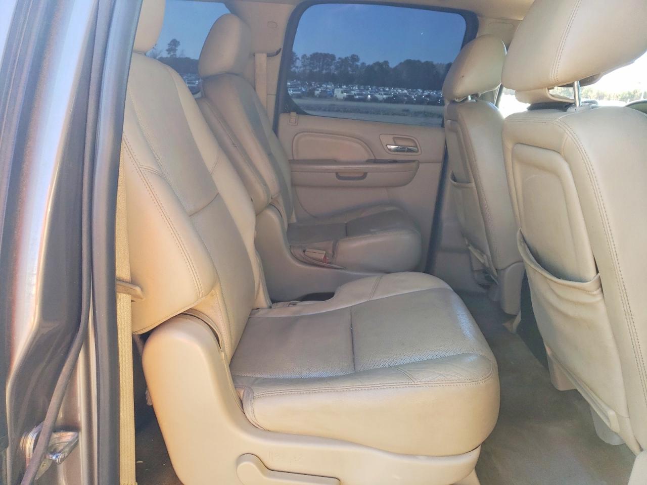 2014 Cadillac Escalade VIN 1GYS3JEF4ER176890 photo 11