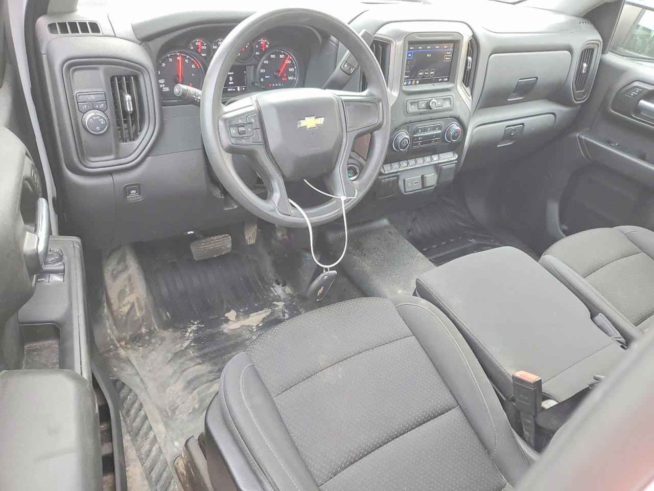 2024 Chevrolet All models VIN 3GCNAAED7RG417323 photo 8