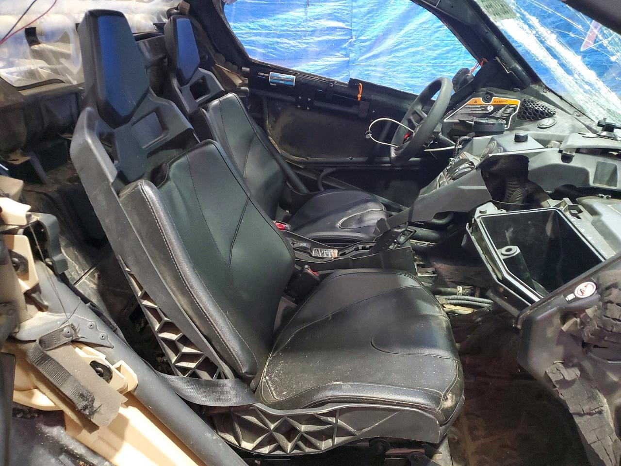 2022 Can Maverick x VIN 3FBVGAV49NE000079 photo 5