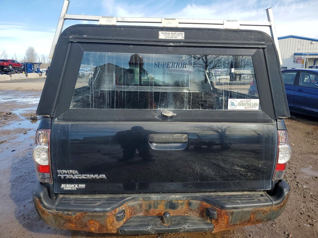 2011 Toyota Tacoma VIN 5TFNX4CNXBX002963 photo 6