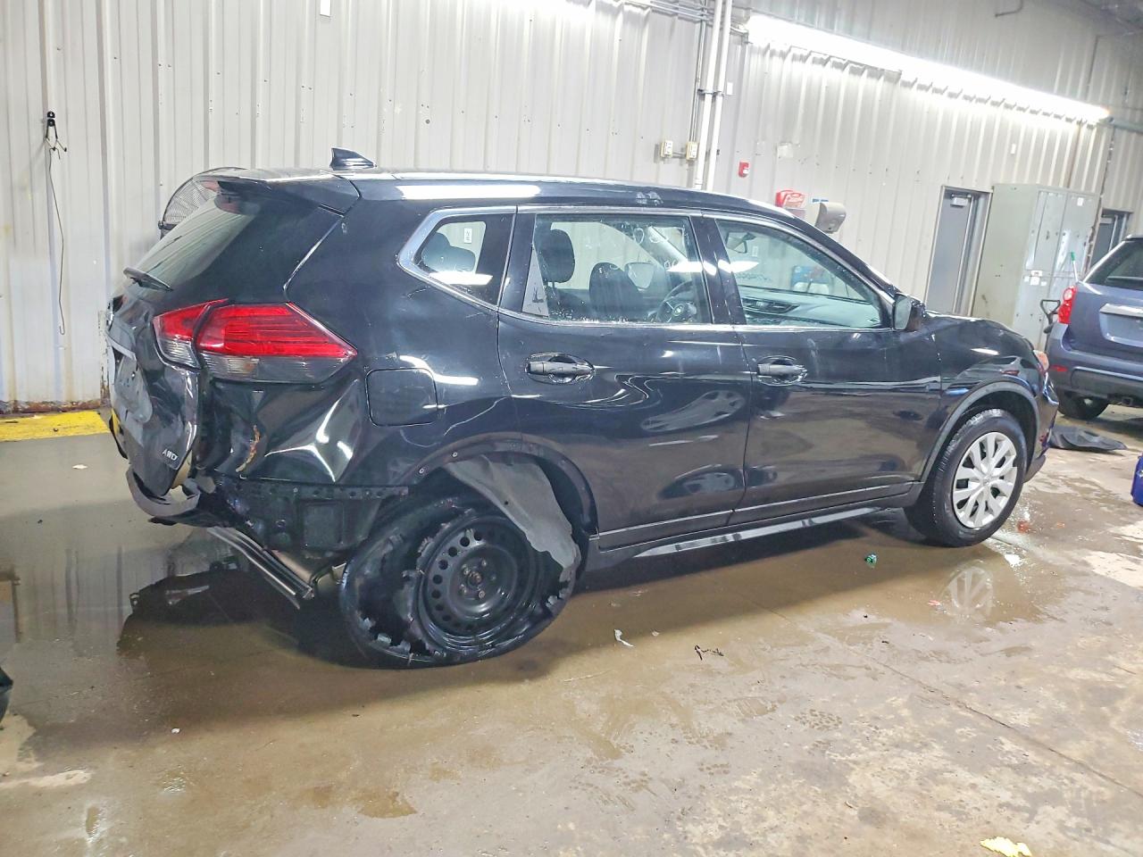 2017 Niss Rogue VIN JN8AT2MV4HW260251 photo 3