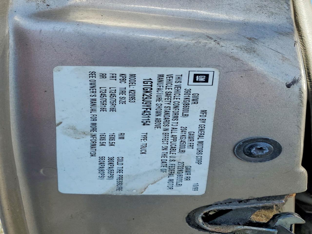 2000 GMC SIERRA VIN 1GTGK29J9YF431154 photo 12