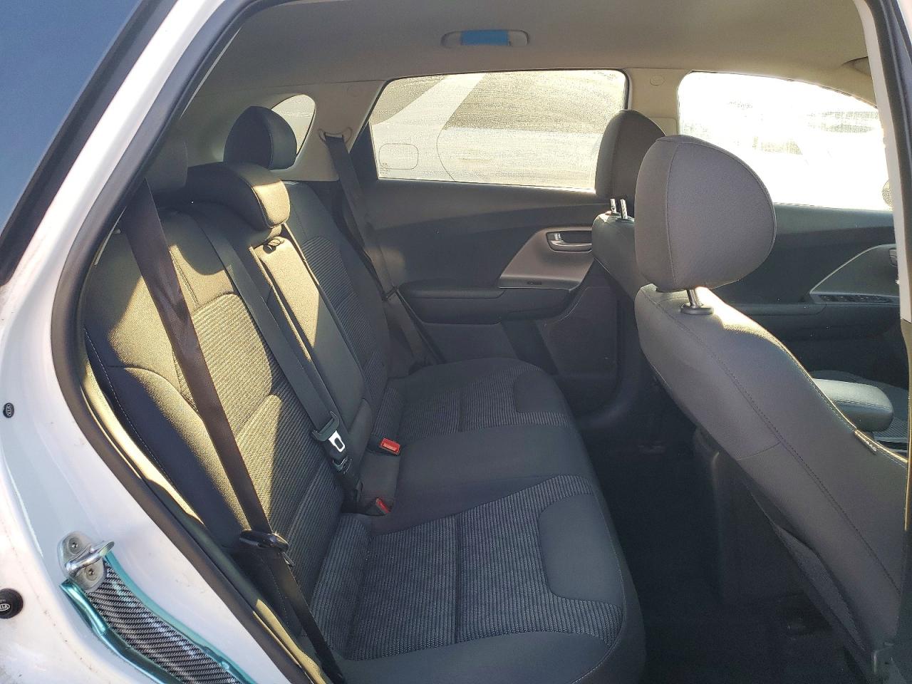 2019 Kia Niro VIN KNDCB3LC2K5284266 photo 10