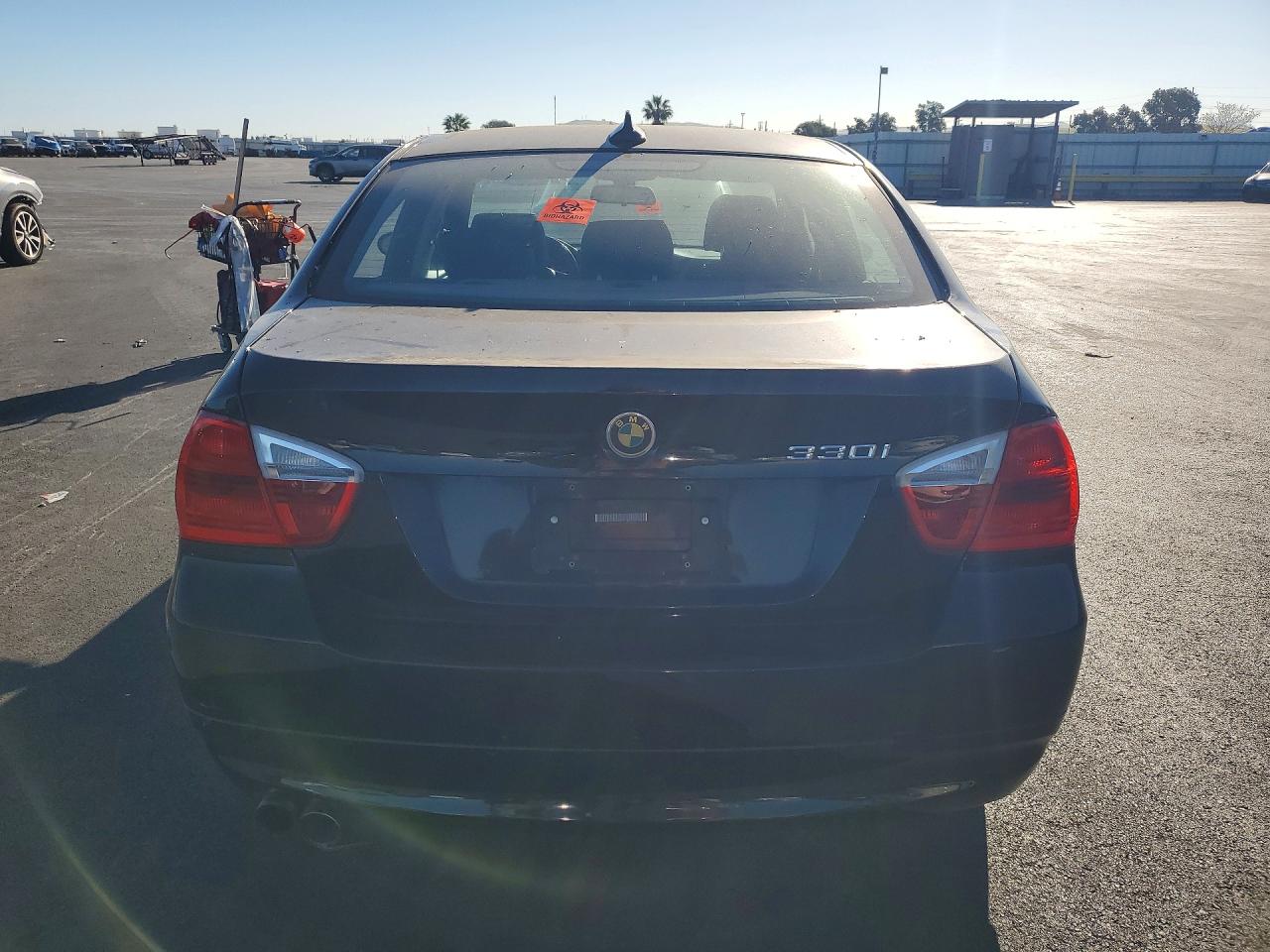 2006 BMW 3 series VIN WBAVB33556PS18957 photo 6