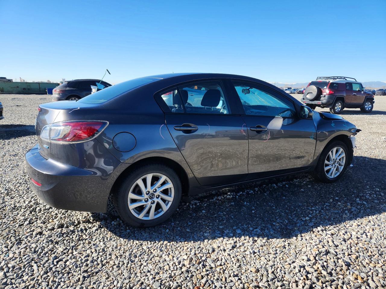 2013 Mazda 3 VIN JM1BL1V74D1825115 photo 3