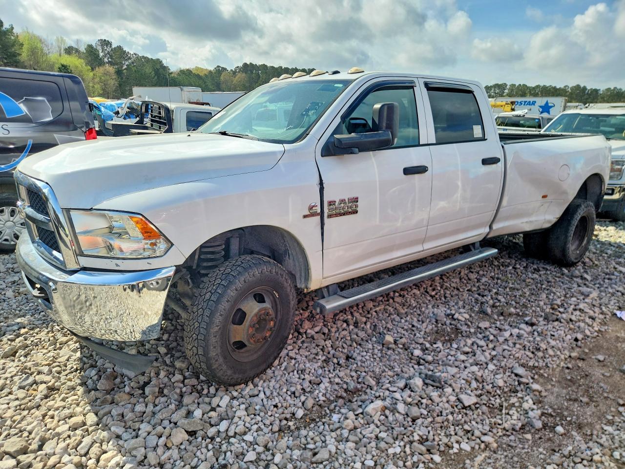 2018 Ram All models VIN 3C63RRGL5JG319180 photo 1