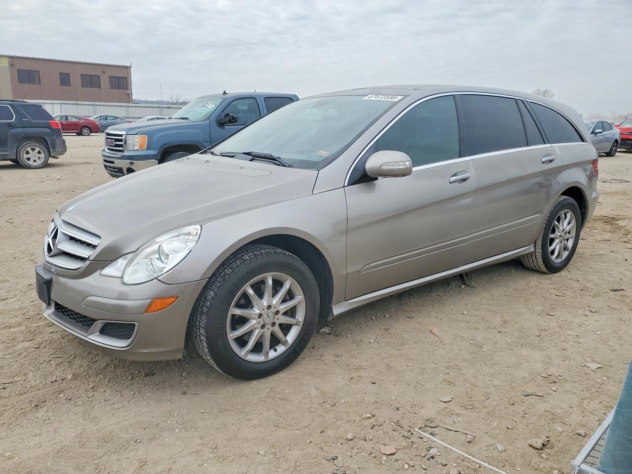 2007 Mercedes-Benz R-class VIN 4JGCB65E77A038503 photo 1