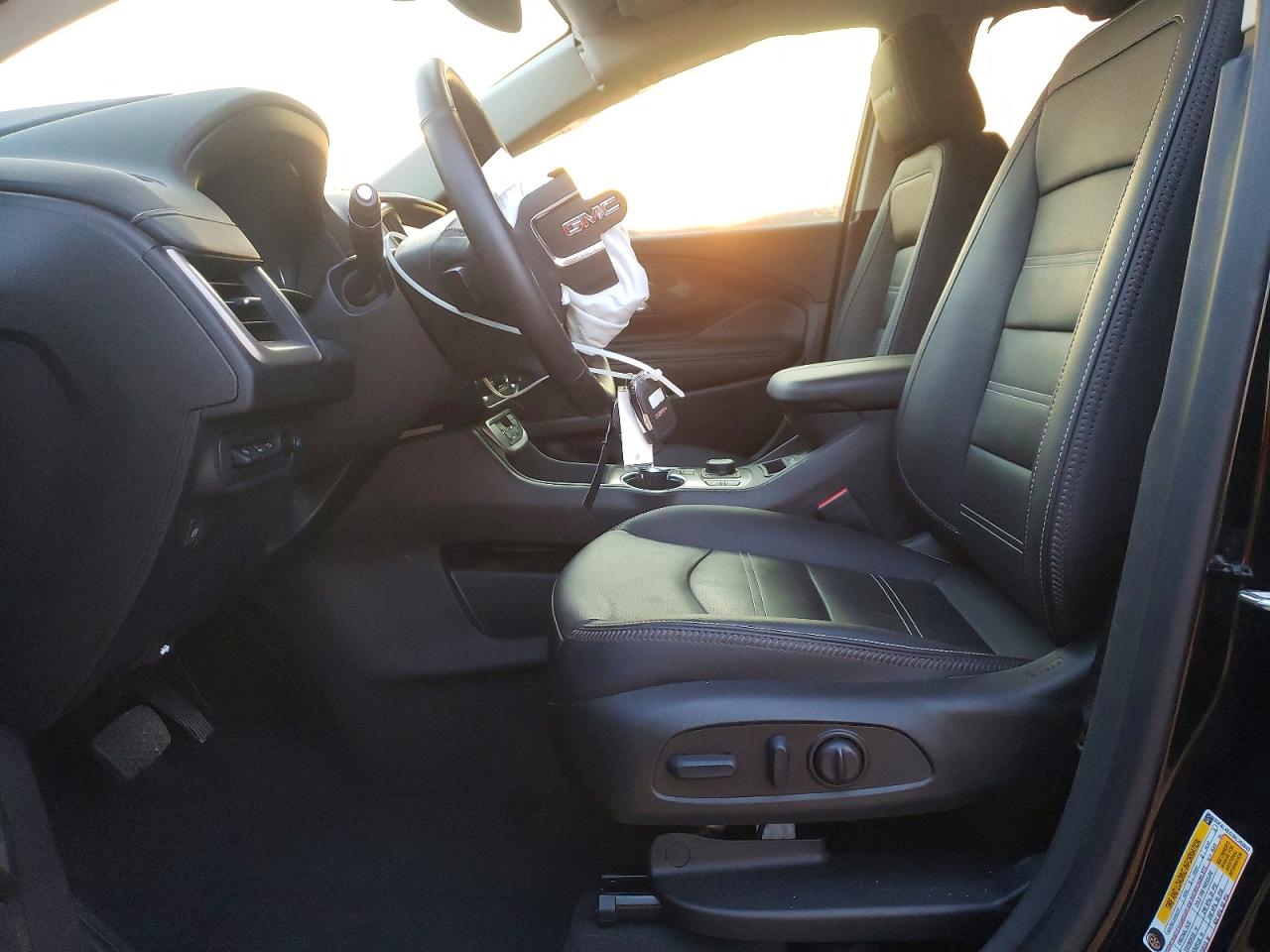2024 GMC Terrain VIN 3GKALXEG3RL392843 photo 7
