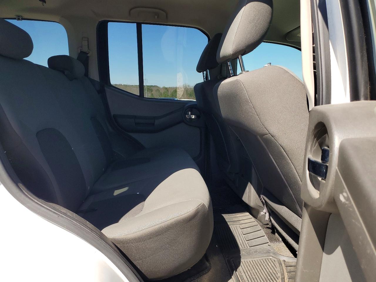 2010 Nissan Xterra VIN 5N1AN0NU5AC517470 photo 11