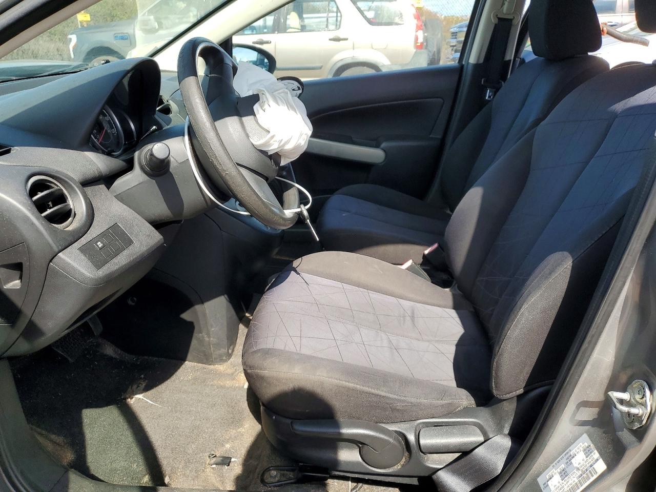 2012 Mazda 2 VIN JM1DE1KY8C0144671 photo 7