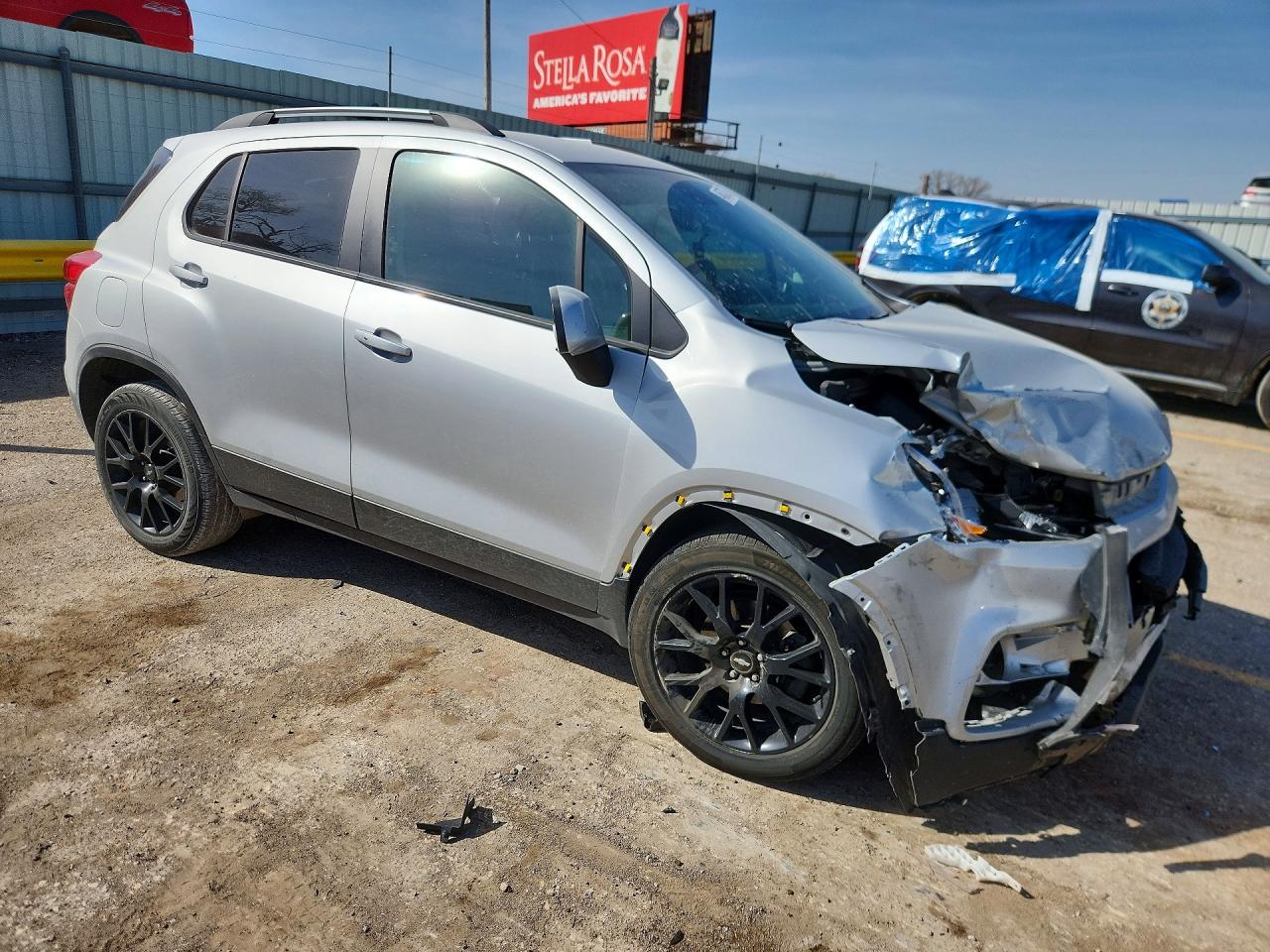 2022 Chevrolet Trax VIN KL7CJPSM5NB502238 photo 4
