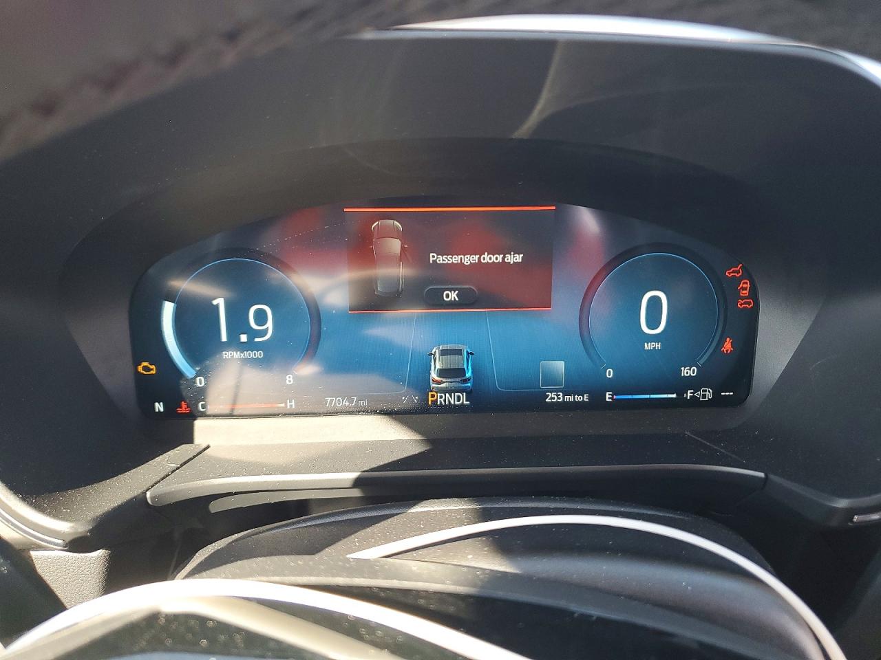 2025 Ford Escape VIN 1FMCU9JA2SUA52055 photo 9