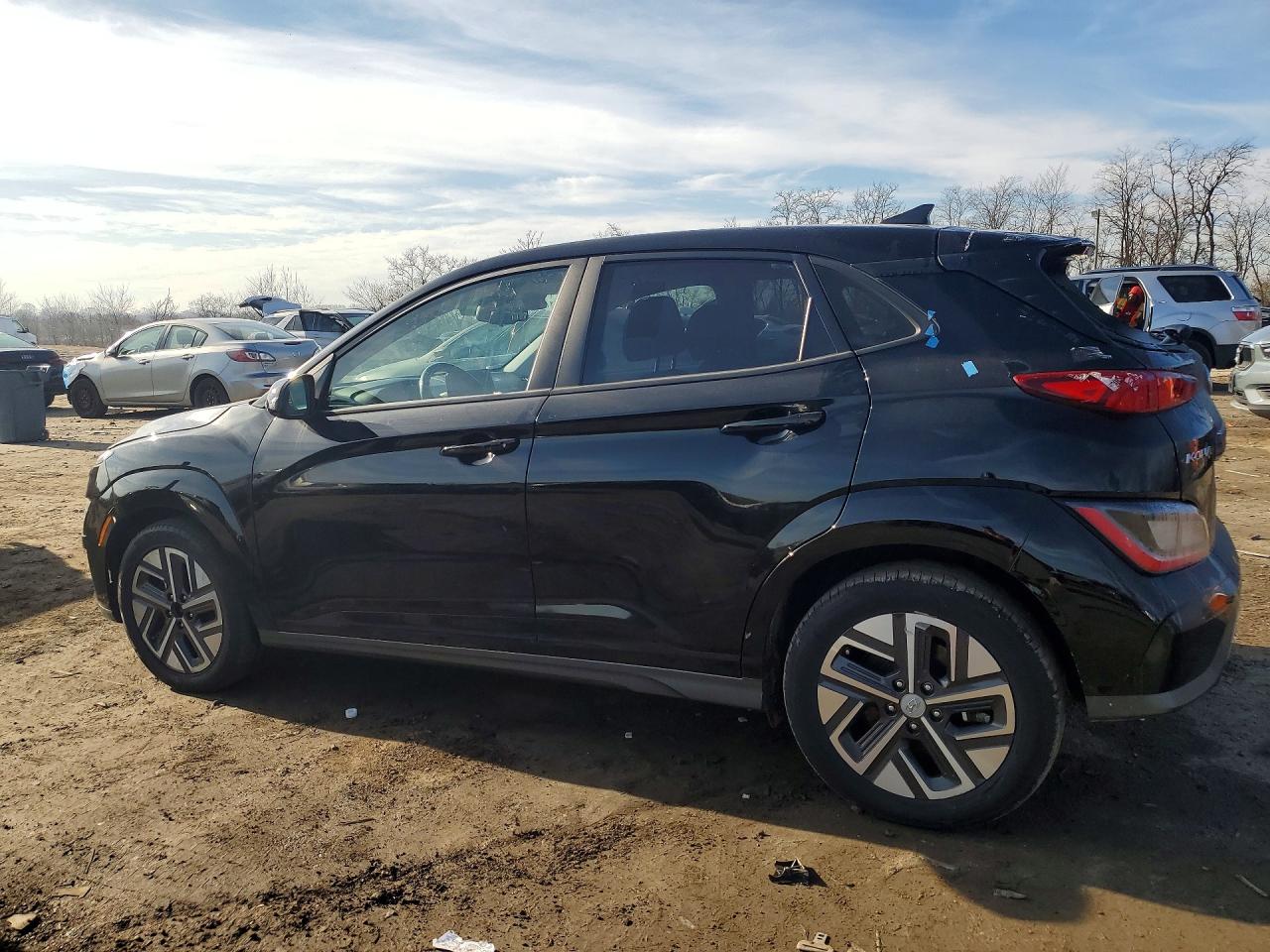 2023 Hyundai Kona Electric Sel VIN KM8K33AGXPU173889 photo 2