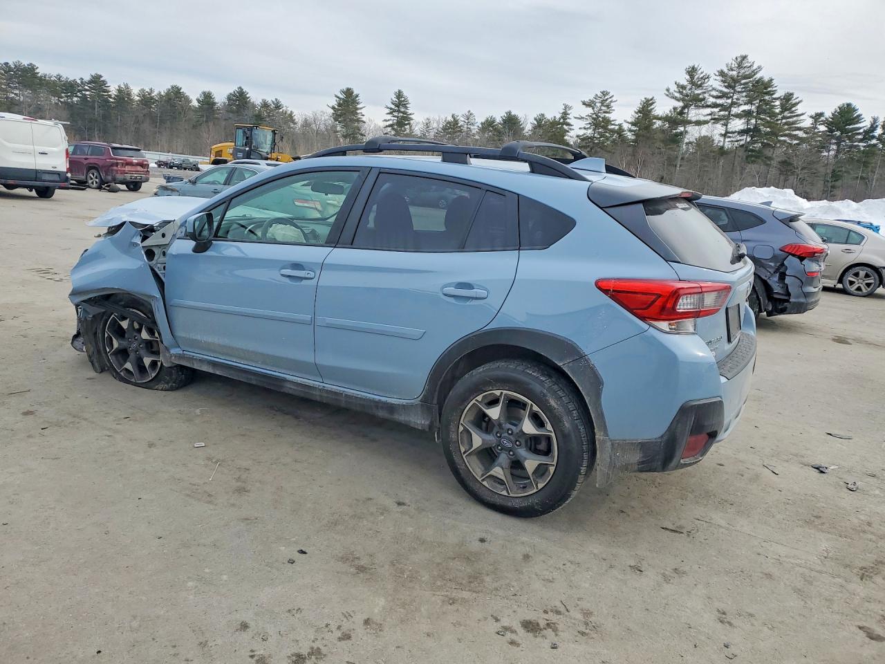 2020 Subaru Crosstrek VIN JF2GTAPC3L8247418 photo 2