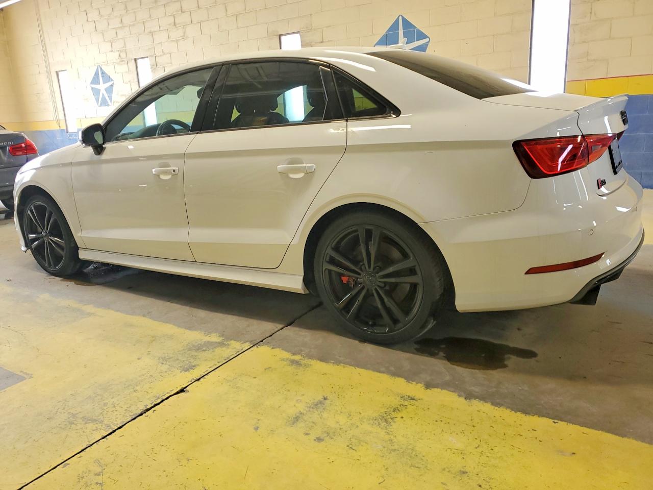 2016 Audi S3 VIN WAUF1GFF8G1118066 photo 2