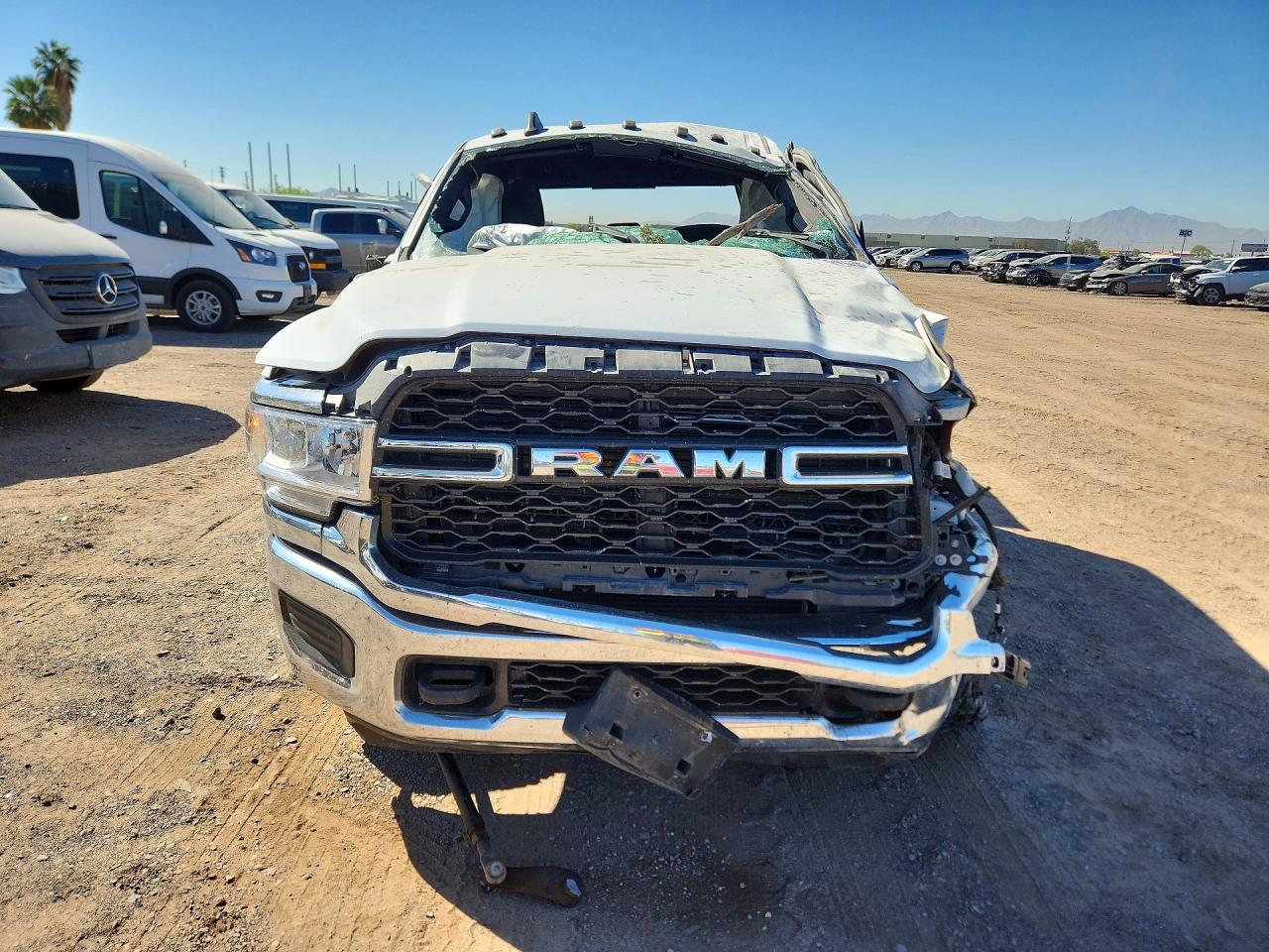 2021 Ram 2500 VIN 3C6UR5CL1MG658431 photo 5