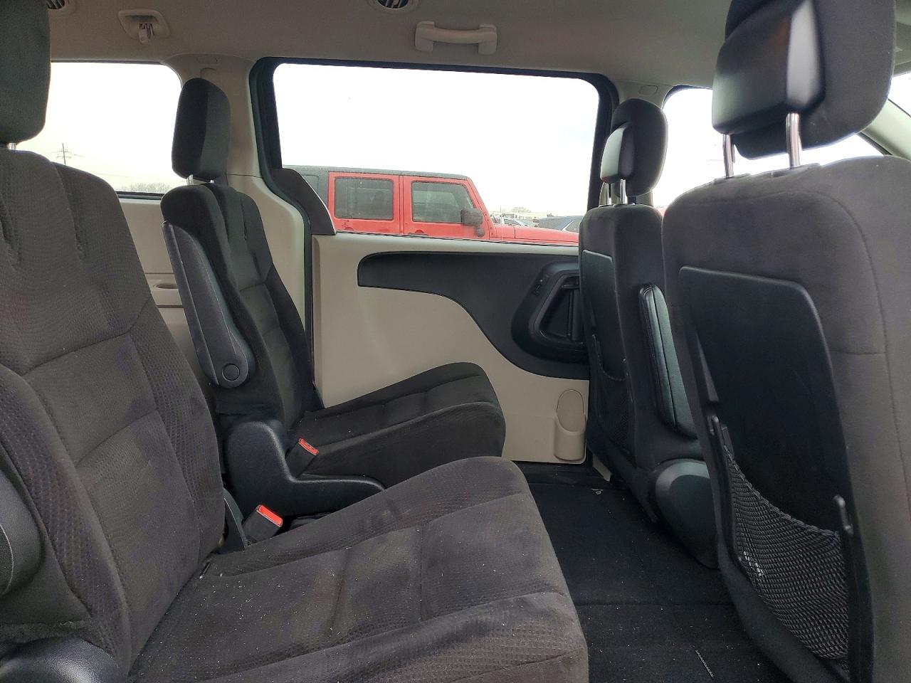 2015 Dodge Caravan VIN 2C4RDGCG8FR540692 photo 11