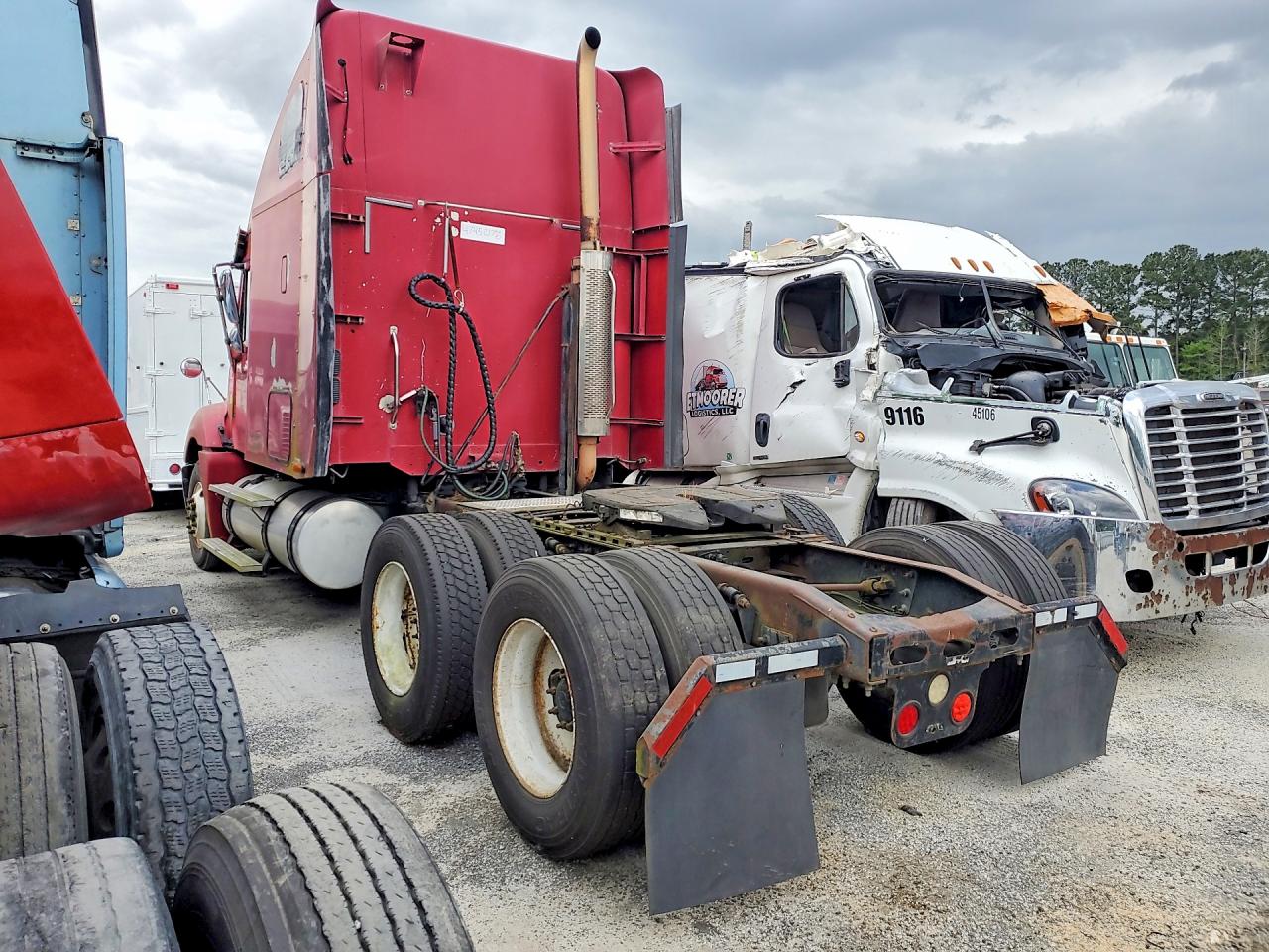 2005 FREIGHTLINER All other VIN 1FUJA6CV05LN43987 photo 2