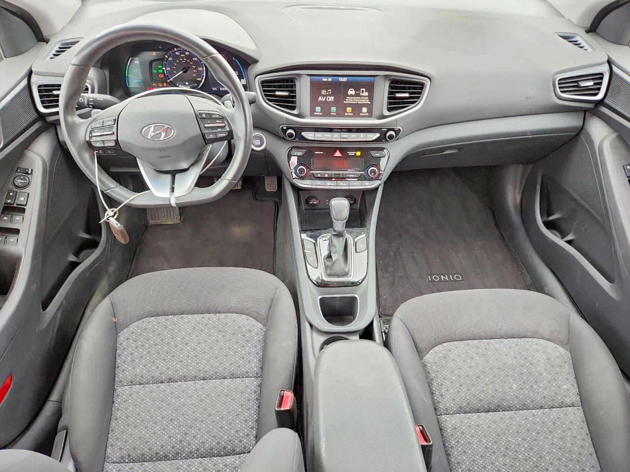 2019 Hyundai Ioniq VIN KMHC65LD3KU144334 photo 8