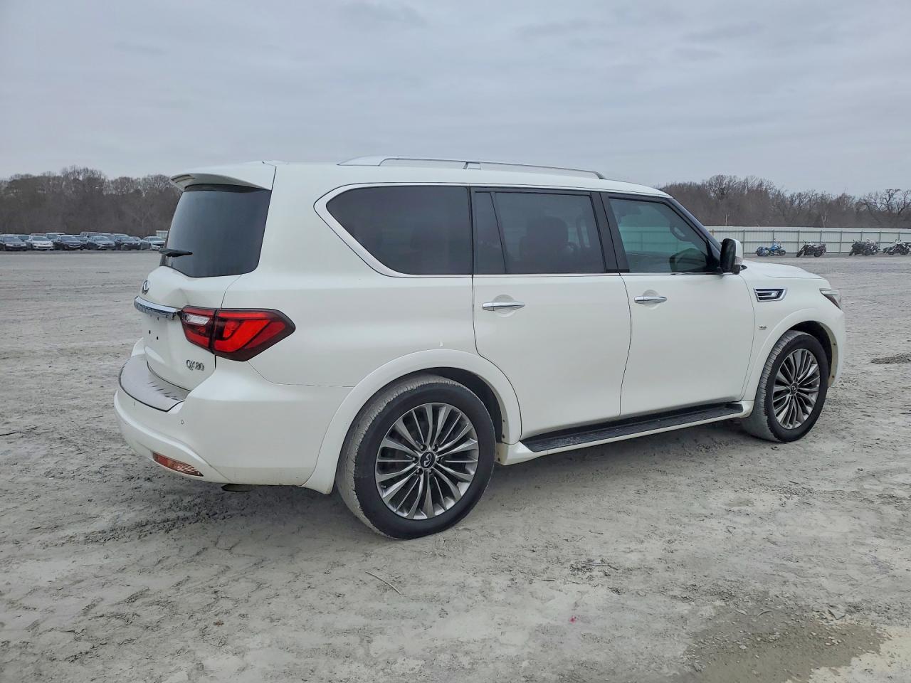 2018 Infiniti Qx80 VIN JN8AZ2NF9J9664897 photo 3
