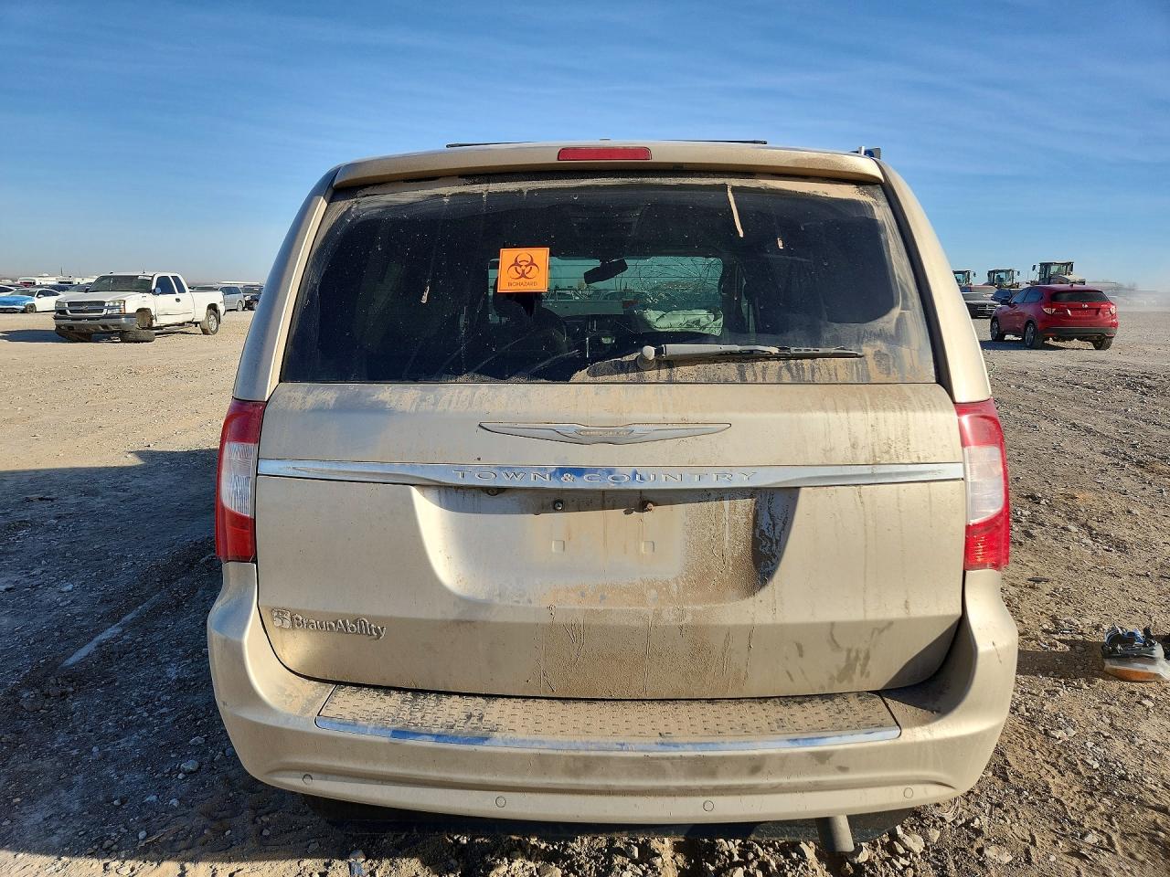 2014 Chrysler Minivan VIN 2C4RC1CG3ER256949 photo 6