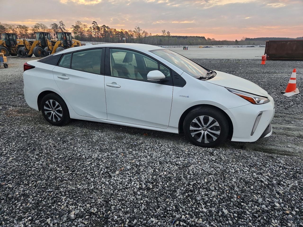 2021 Toyota Prius VIN JTDL9MFU0M3029572 photo 4