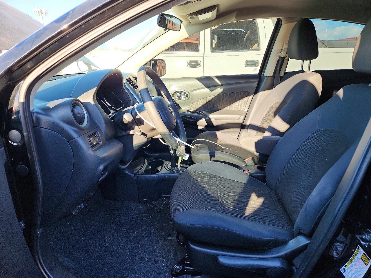 2013 Niss Versa VIN 3N1CN7AP5DL855601 photo 7