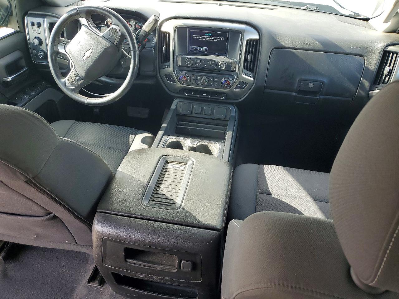 2018 Chev All models VIN 3GCUKREC5JG503619 photo 8