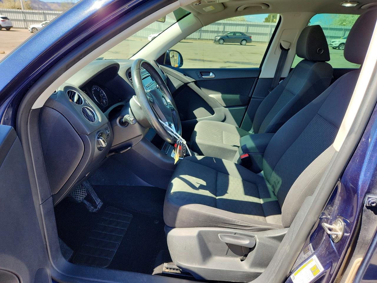 2013 VOLKSWAGEN Tiguan VIN WVGBV7AX5DW545480 photo 7