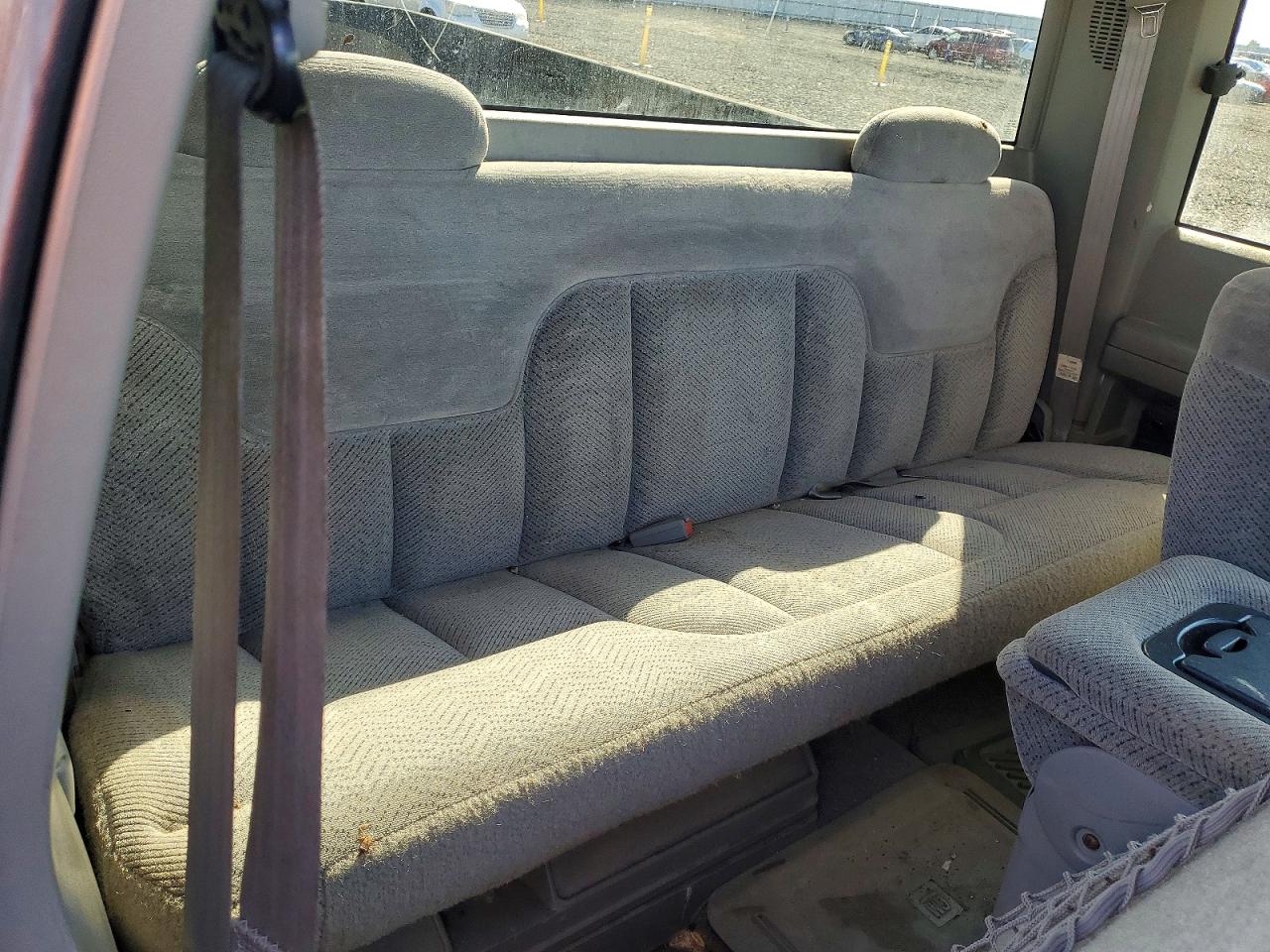 2000 GMC SIERRA VIN 1GTGK29J9YF431154 photo 10