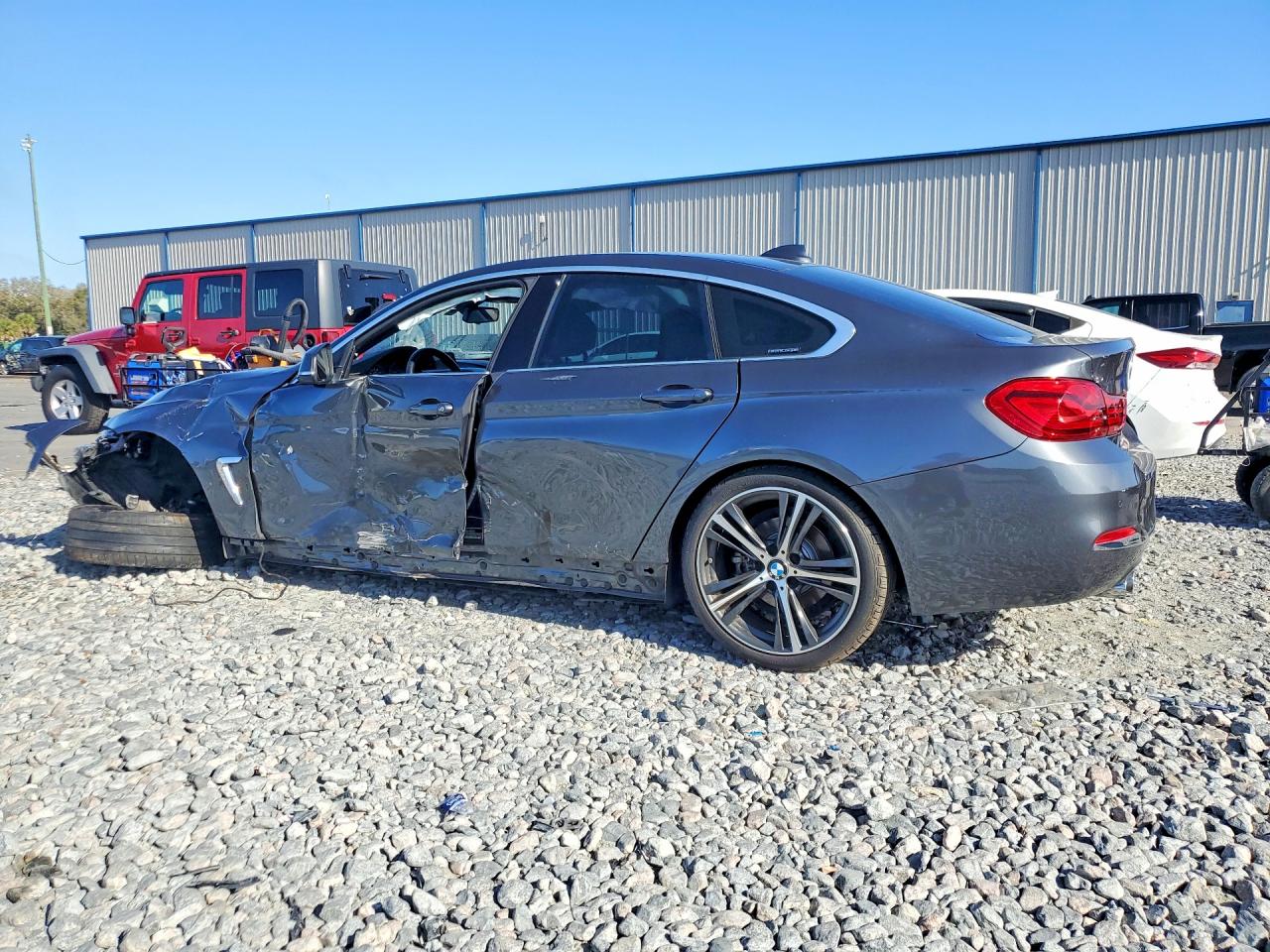 2019 BMW 4 series VIN WBA4J1C54KBM17928 photo 2