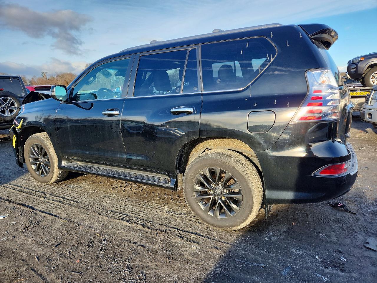 2020 Lexus Gx VIN JTJAM7BX7L5251971 photo 2