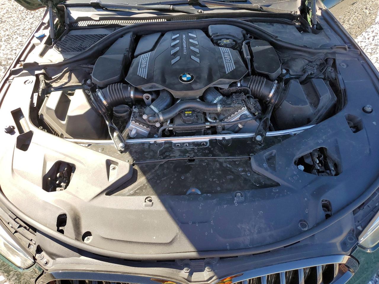 2021 BMW M8 VIN WBAGV8C00MCF83216 photo 11