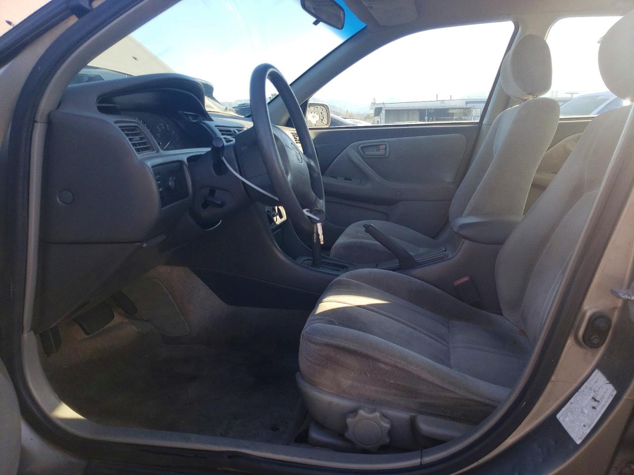 1997 Toyota Camry VIN JT2BF22K0V0039494 photo 7