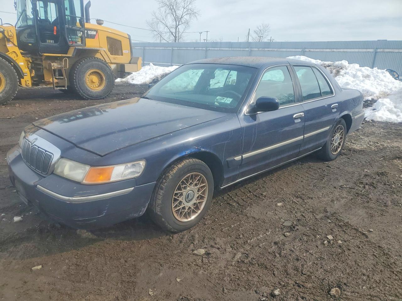2000 Mercury Grand marquis VIN 2MEFM74W0YX683092 photo 1